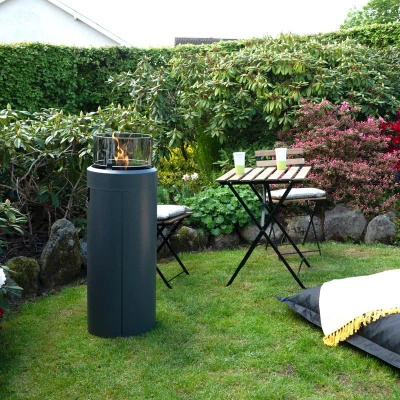 Keskikokoinen harmaa Nova LED M -kaasutakka